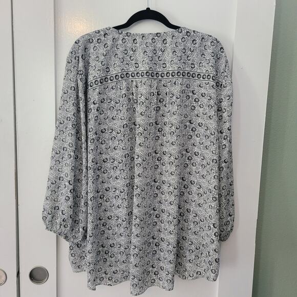 Max Studio Size 3XL Asymmetrical V-Neck Floral High Low Hem Blouse Boho - Picture 2 of 8